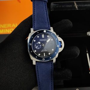 Luminor Panerai Submersible QuarantaQuattro ESteel Blu Profondo Lp104